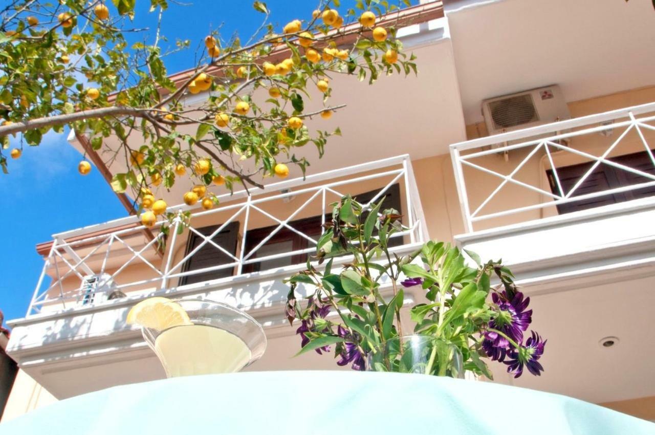 Dorothea'S Villa Platanos  Exterior photo